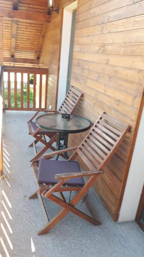 Casa Paduricea Hotel Dezmir Bagian luar foto